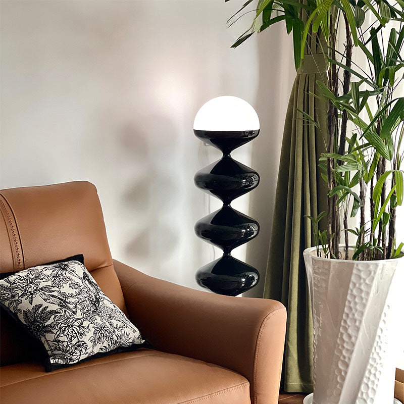 LumierElegance Stehlampe | Französisches Kürbisdesign | Eisen & Acryl | 1 Licht | Perfekt für Wohnzimmer