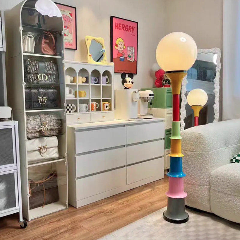 LolliLuxe Bunte LED Stehlampe | Lollipop-Form | Dimmbar | Moderne Wohnzimmerbeleuchtung