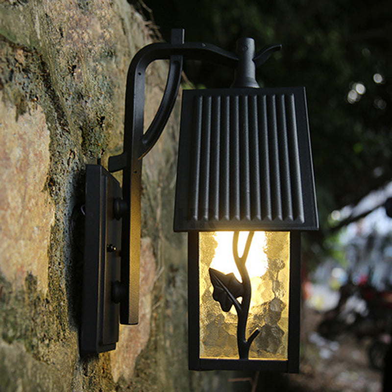 VintageHaus Außenwandleuchte | Hausförmiges Design | Glas & Aluminium | 1 Licht | Perfekt für Terrassen