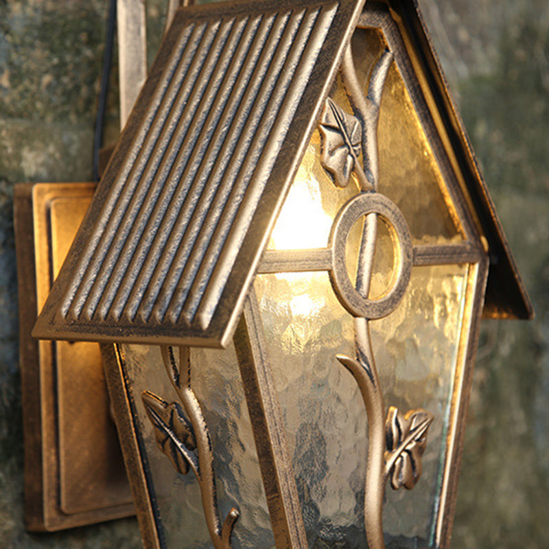 VintageHaus Außenwandleuchte | Hausförmiges Design | Glas & Aluminium | 1 Licht | Perfekt für Terrassen