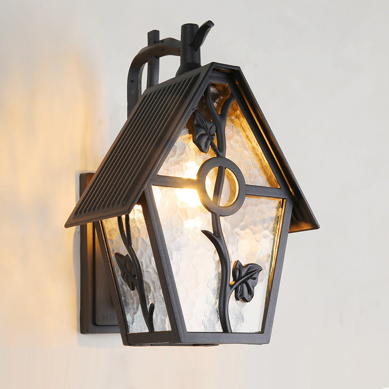 VintageHaus Außenwandleuchte | Hausförmiges Design | Glas & Aluminium | 1 Licht | Perfekt für Terrassen