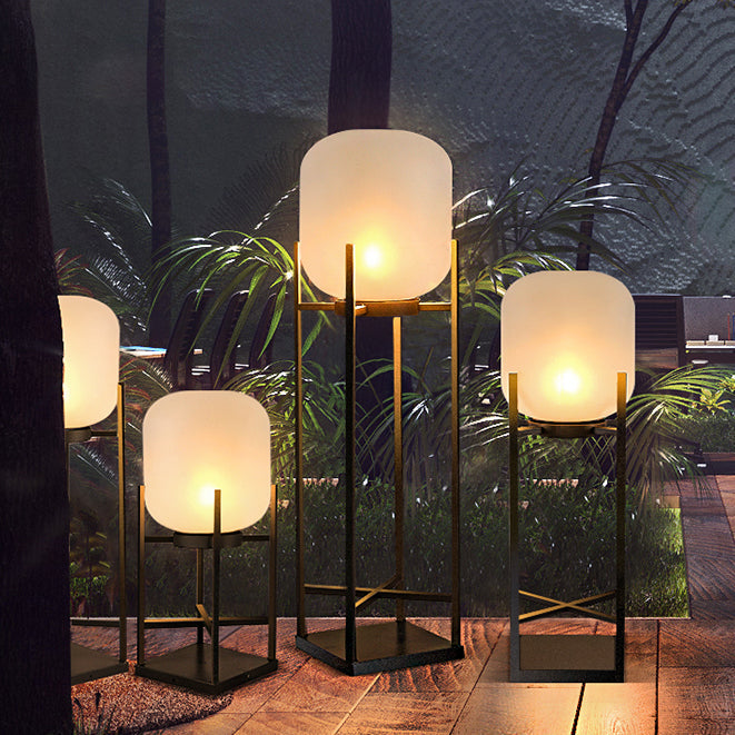 NovaSteel Outdoor Stehlampe | Edelstahl & Acryl | Wasserdicht | LED Beleuchtung | Modern für Terrassen