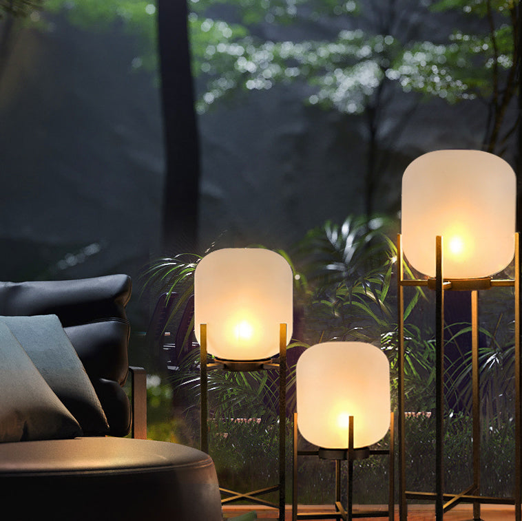 NovaSteel Outdoor Stehlampe | Edelstahl & Acryl | Wasserdicht | LED Beleuchtung | Modern für Terrassen