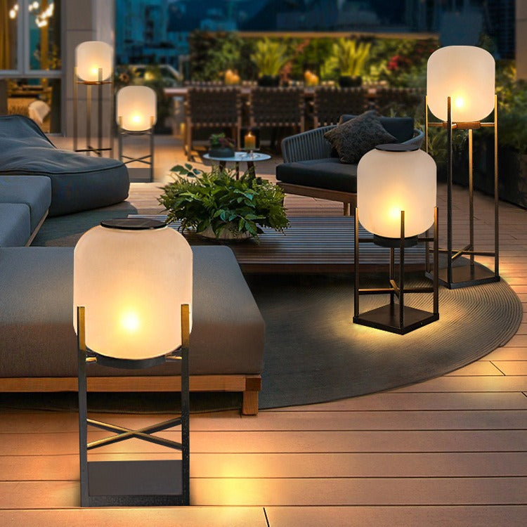 NovaSteel Outdoor Stehlampe | Edelstahl & Acryl | Wasserdicht | LED Beleuchtung | Modern für Terrassen