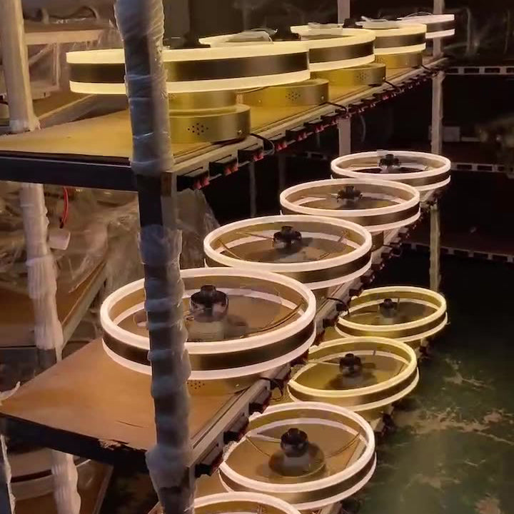 ZenFan LED-Deckenventilator | Japanisches Design | Holz & Eisen | Stimmungslicht | Schlafzimmerbeleuchtung