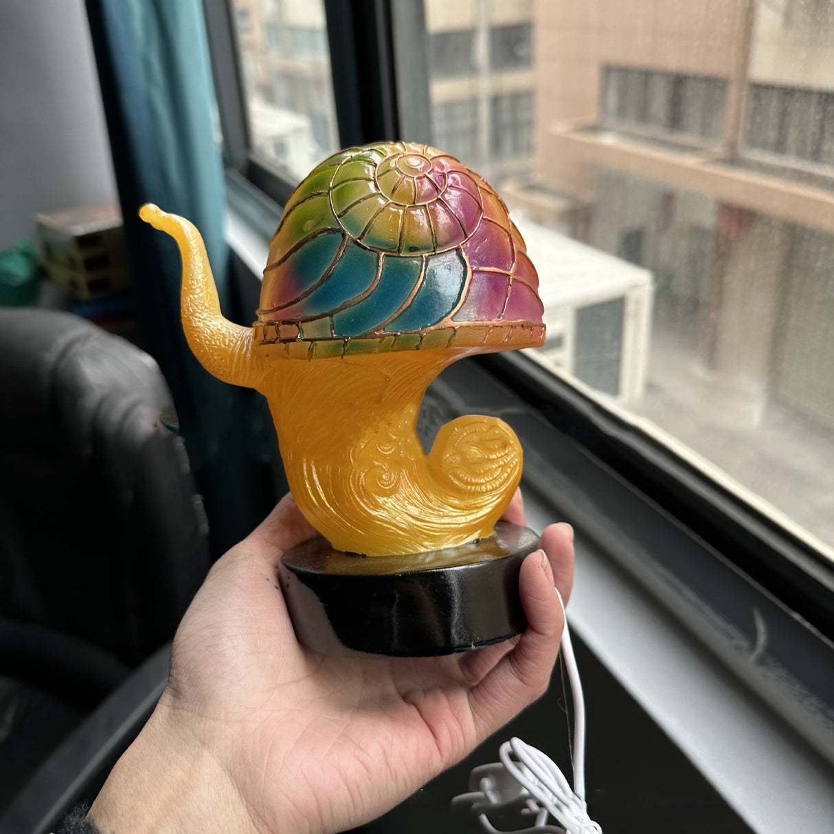 GlowMorphic USB LED Tischlampe | Art Deco Pilzdesign | Harzstruktur | Warmes Licht für Wohnzimmer