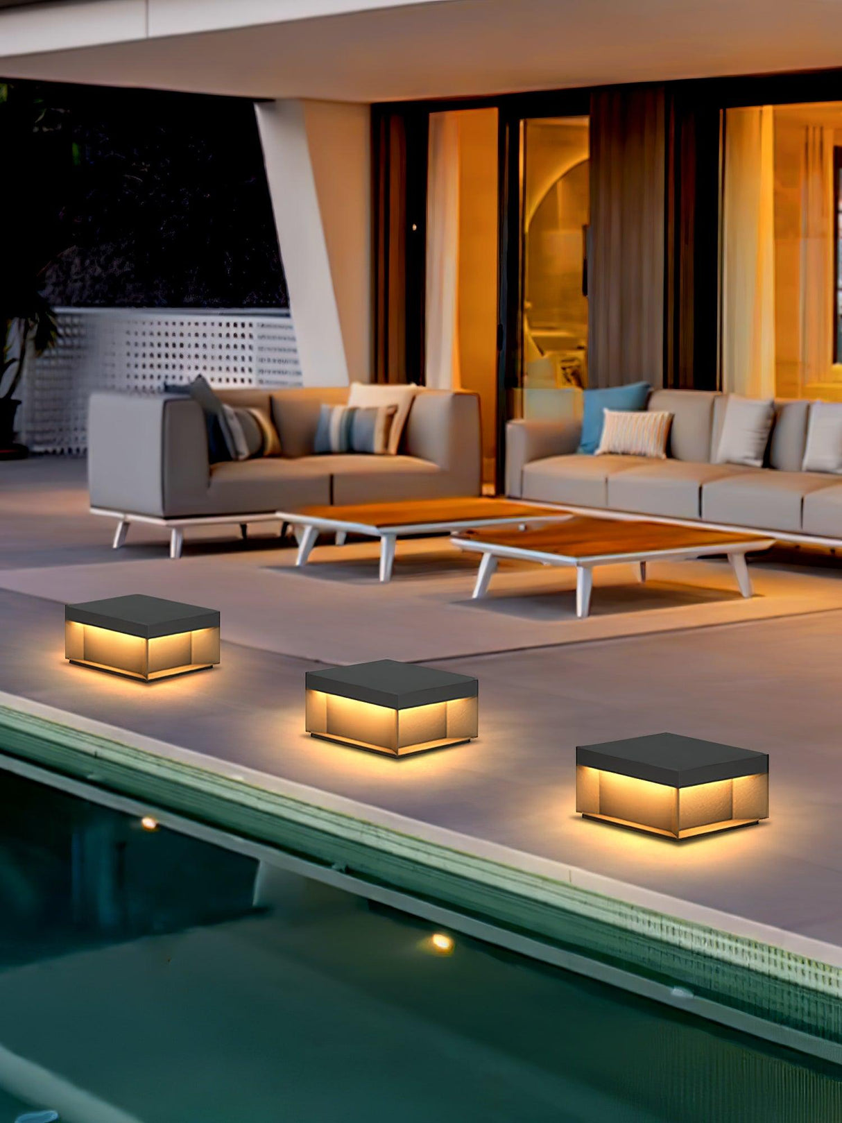 SolaraPost Solar Außenpfostenleuchte | LED Gartenbeleuchtung | Energieeffizient | Wasserdicht | Dekorative Außenbeleuchtung für Garten & Terrasse