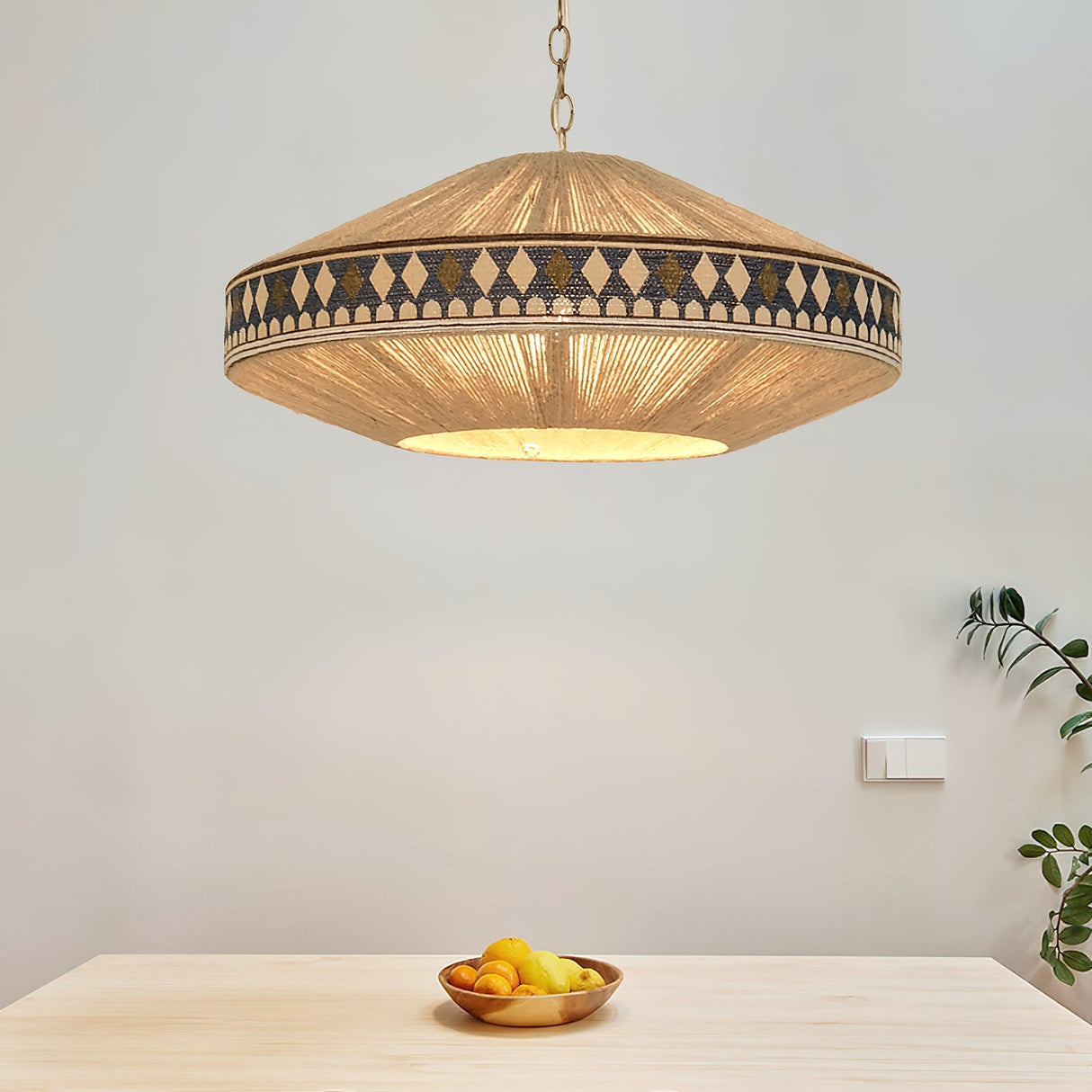 FringeLuxe Bohemian Pendelleuchte | Handgefertigte Quastenlampe | Warmes Ambiente | Stilvolle Beleuchtung
