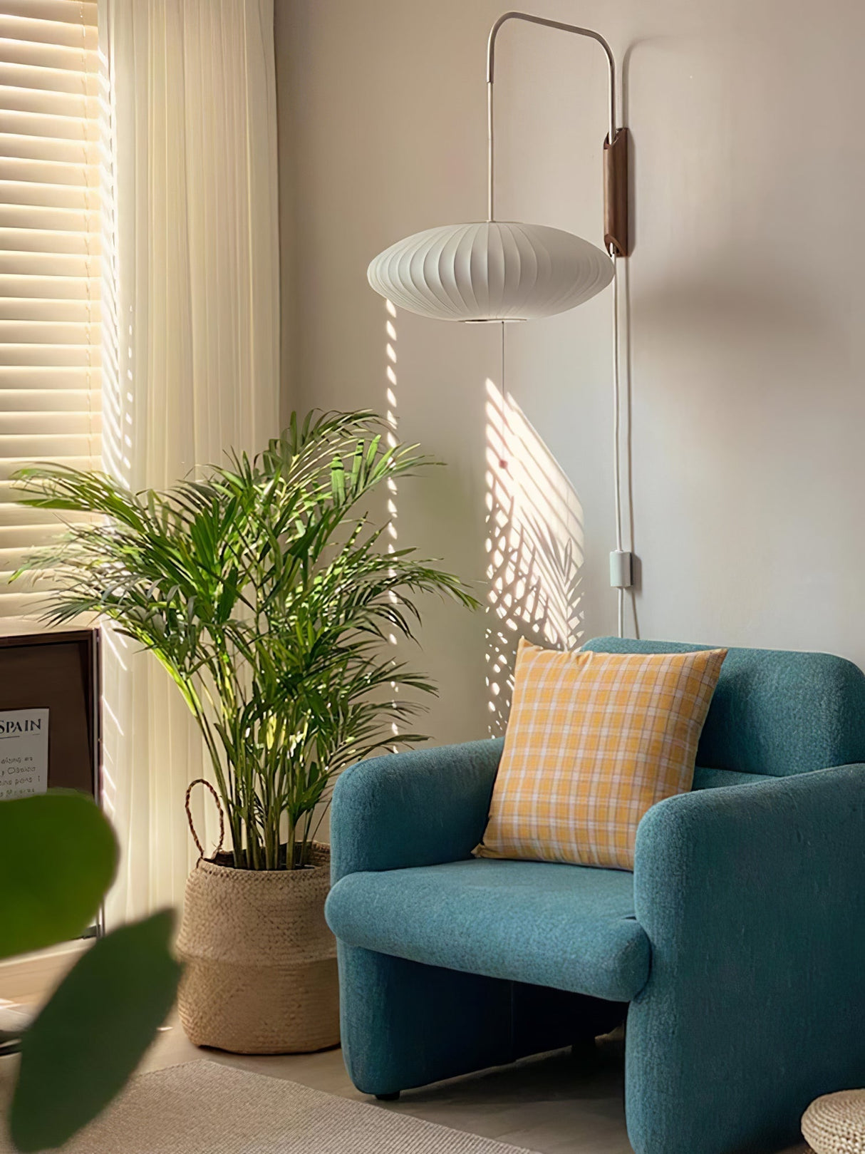 GlowElegance Nelson Wandleuchter | Zeitloses Design | Elegante Wandbeleuchtung für Wohnräume