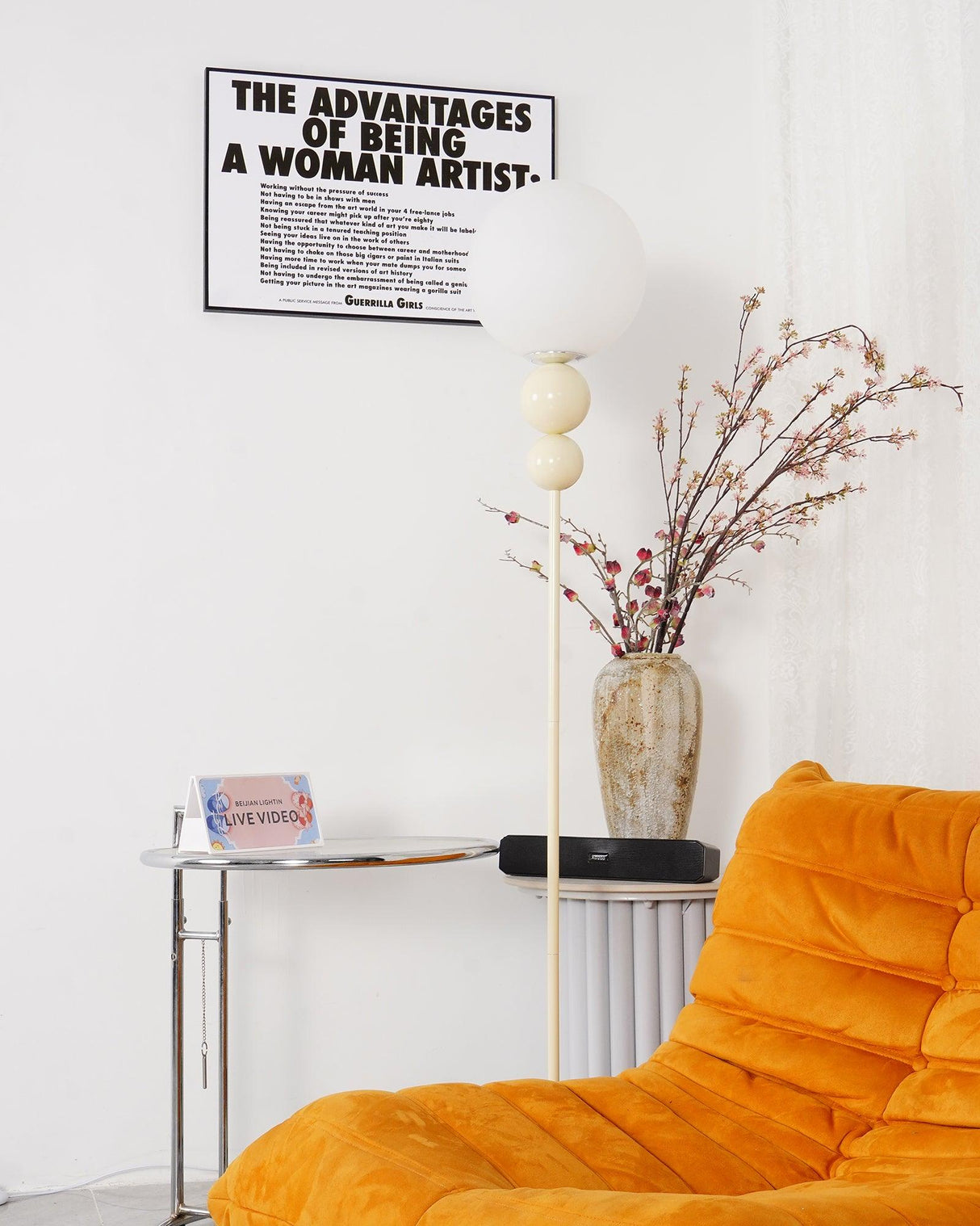 VividGlow Stehleuchte | Modernes LED-Licht | Dimmbar | Stilvolle Beleuchtung für Zuhause