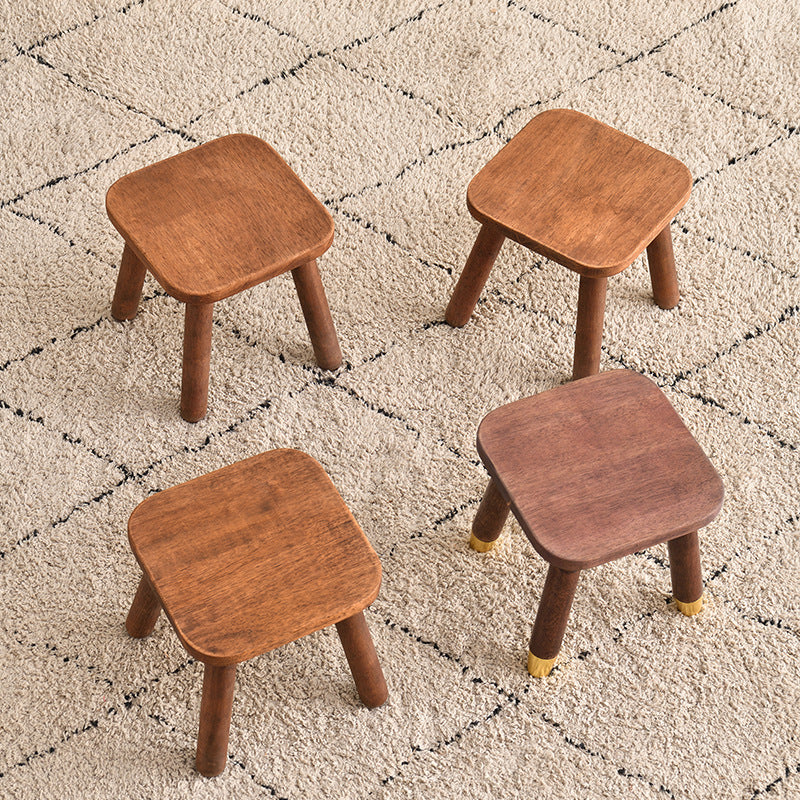 TimberCube Minimalistischer Holzhocker | Quadratisch | Niedrige Sitzhöhe | Modernes Design für Wohnzimmer