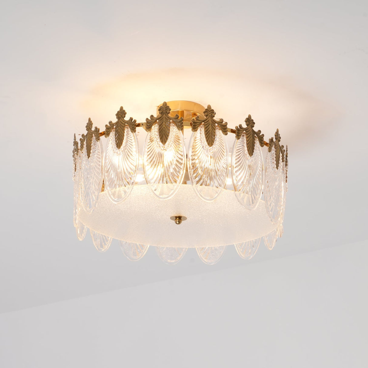 VeraLuxe Decorative Glass Round Chandelier | Elegante Deckenleuchte | Luxus Kronleuchter | Deko für Zuhause