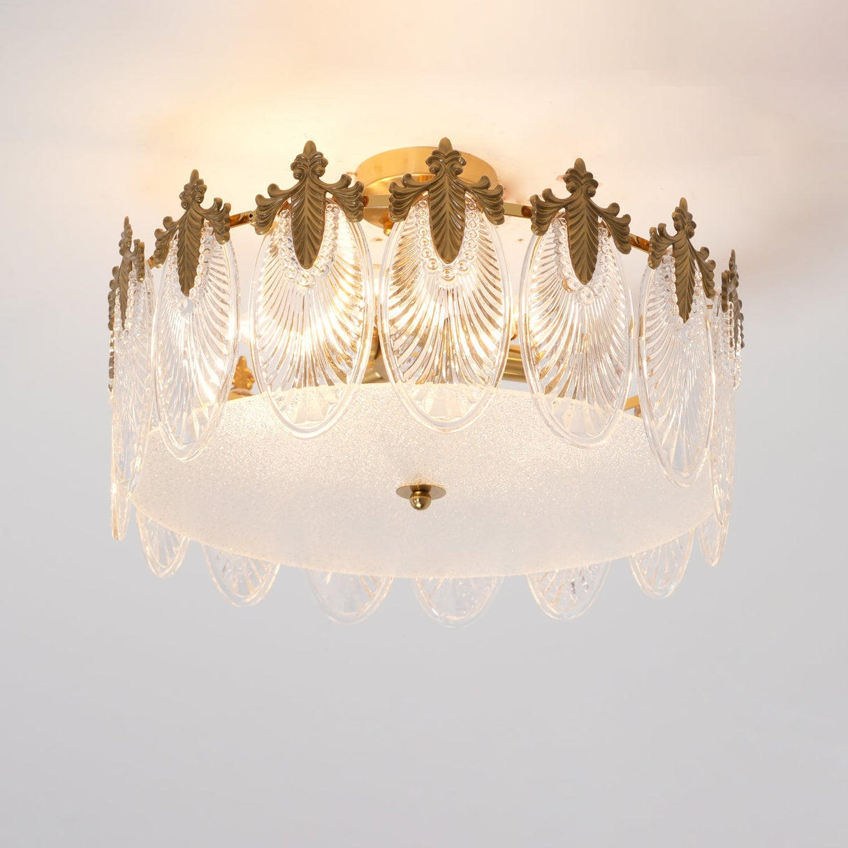 VeraLuxe Decorative Glass Round Chandelier | Elegante Deckenleuchte | Luxus Kronleuchter | Deko für Zuhause