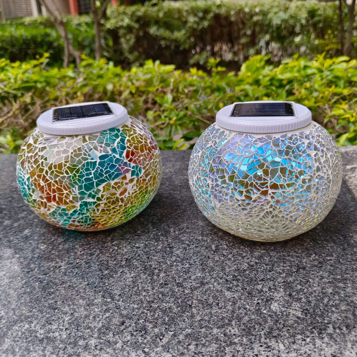 SolarArt Gartenleuchte | Kreatives Design aus Buntglas | LED Solar | Outdoor Beleuchtung