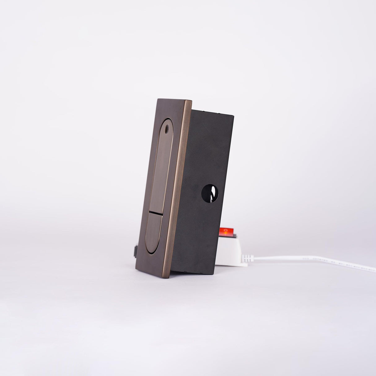 GlowEdge Moderne LED Nachttisch-Leselampe | Minimalistisches Design | Dimmbares Leselicht | Energieeffiziente Beleuchtung