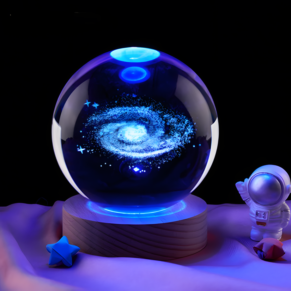 CosmoSphere 3D Kristallkugel | Galaxie-Dekoration | LED Sockel | Magisches Universum | Perfektes Geschenk