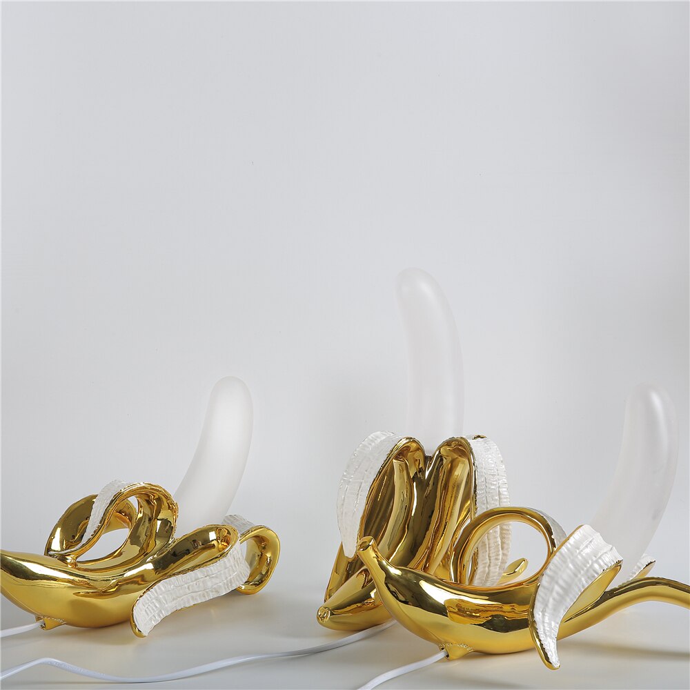 GoldenGlow Art Deco Tischlampe | Banane Design | Modern & Stilvoll | Elegante Beleuchtung