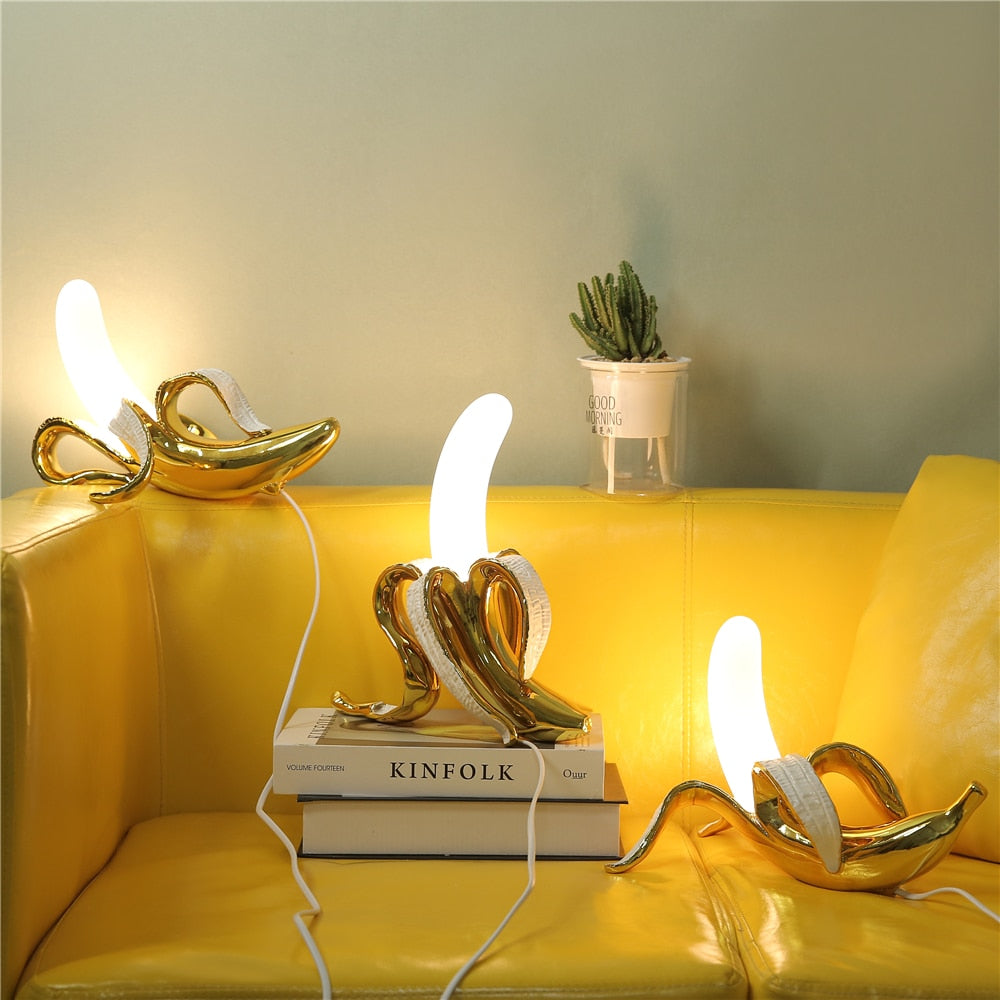 GoldenGlow Art Deco Tischlampe | Banane Design | Modern & Stilvoll | Elegante Beleuchtung