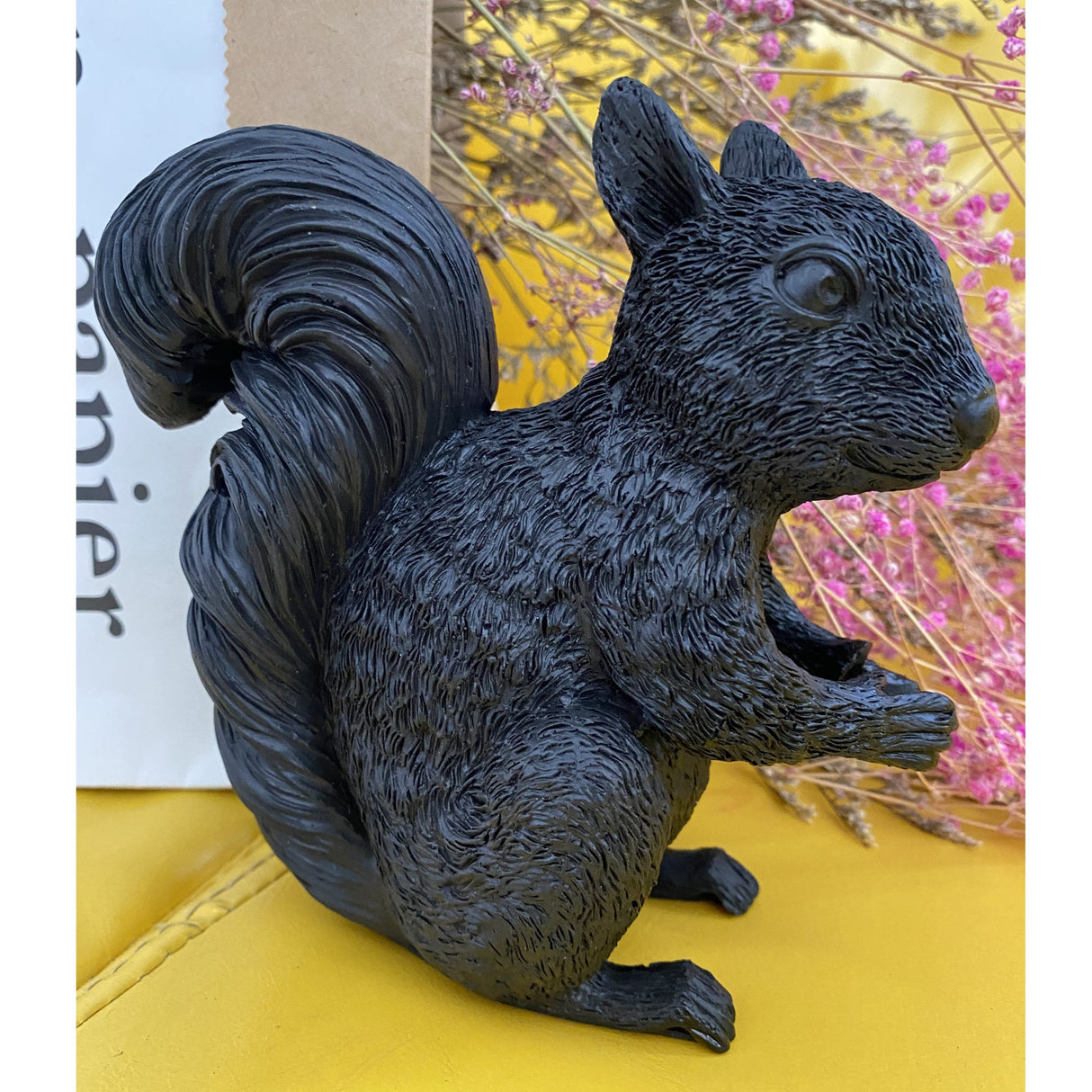 SquirrelBright Nordische Eichhörnchen Tischlampe | Designer-Deko | LED Stimmungslicht | Perfekt für Zuhause