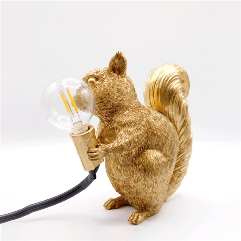 SquirrelBright Nordische Eichhörnchen Tischlampe | Designer-Deko | LED Stimmungslicht | Perfekt für Zuhause