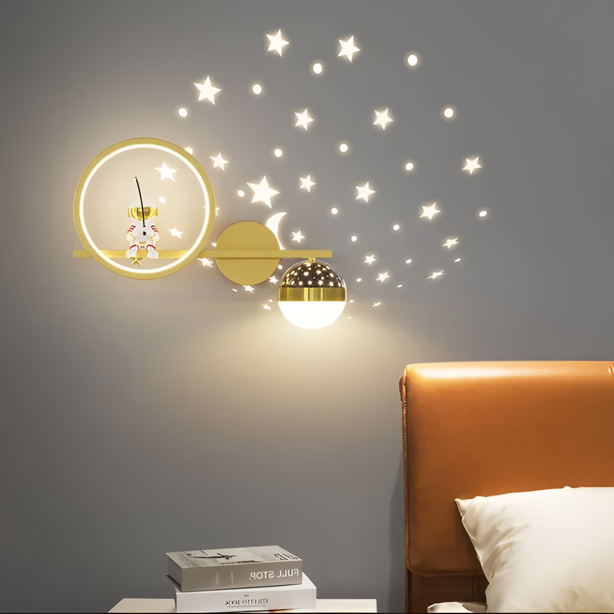 StarVoyage Kinder-Wandleuchte | LED-Sternprojektor Nachtlicht | Astronautendesign | Magisches Licht für Kinderzimmer