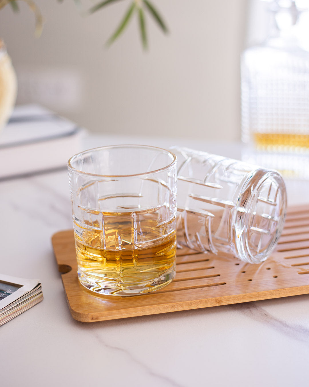 HighlandTartan Altmodische Gläser im Tartan-Design | Set aus 2 | Hochwertige Whiskeygläser | Perfekt für Cocktails & Drinks