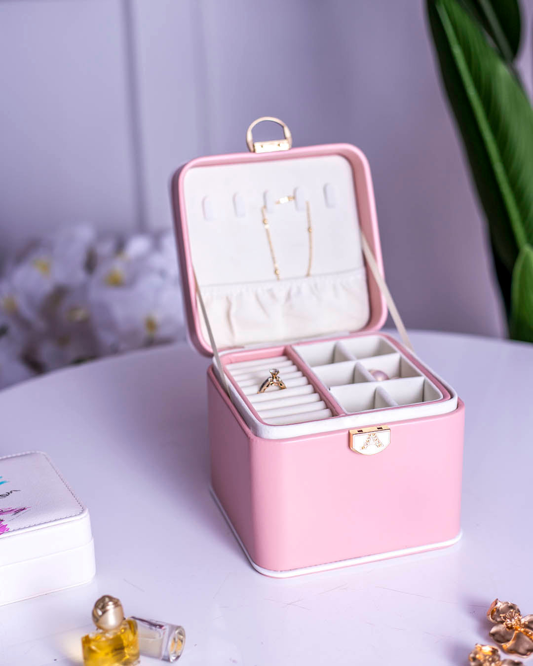 Rosivette Reise Schmuckschatulle | Kompakte Schmuckaufbewahrung | Elegantes Design | Rosa