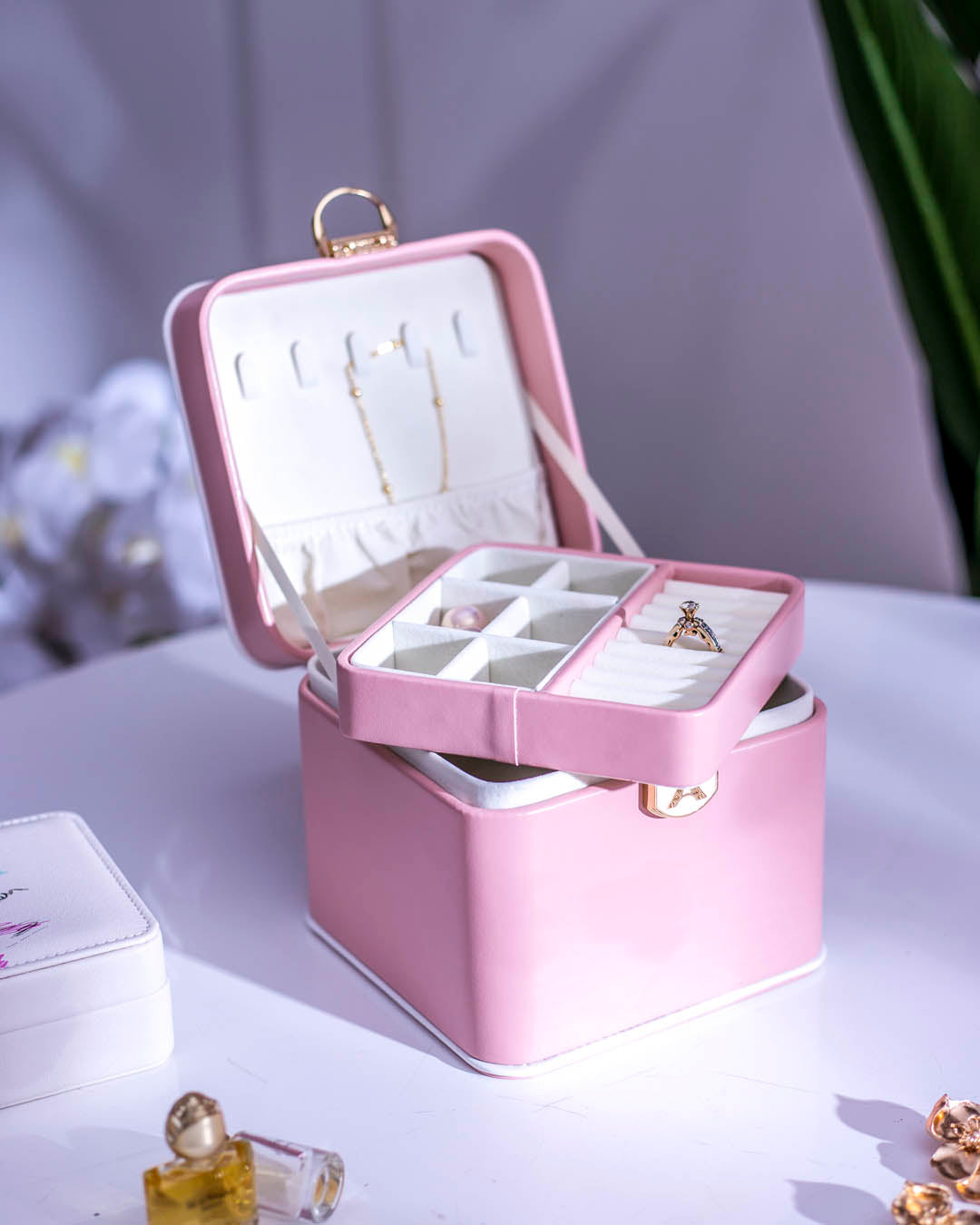 Rosivette Reise Schmuckschatulle | Kompakte Schmuckaufbewahrung | Elegantes Design | Rosa