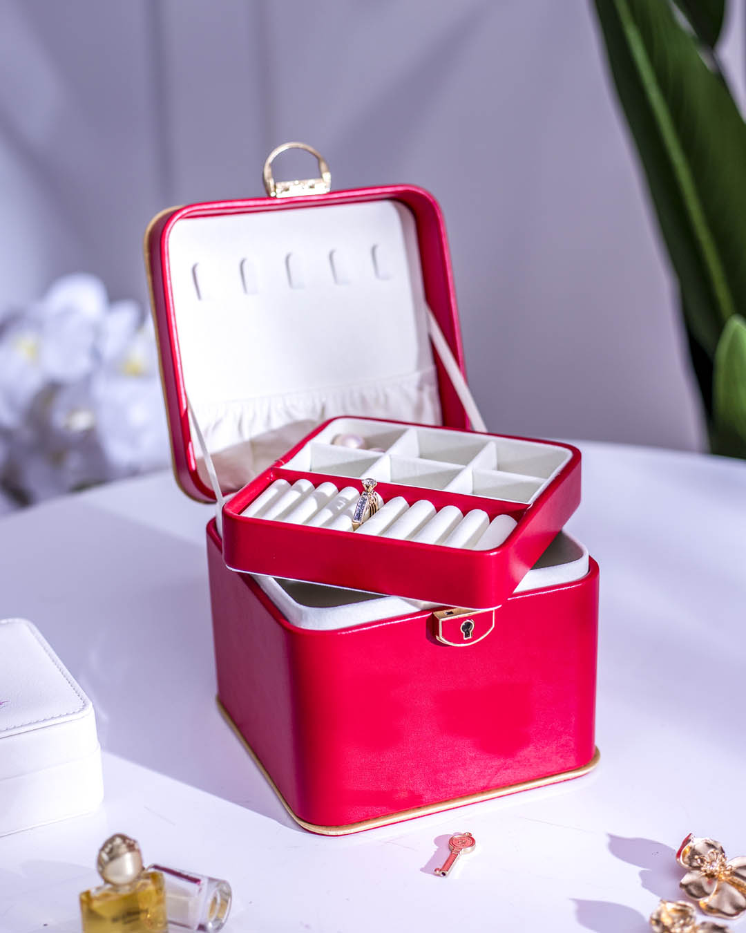 Travelluxe Reise Schmuckkästchen | Kompakte Schmuckaufbewahrung | Hochwertiges Design | Rot