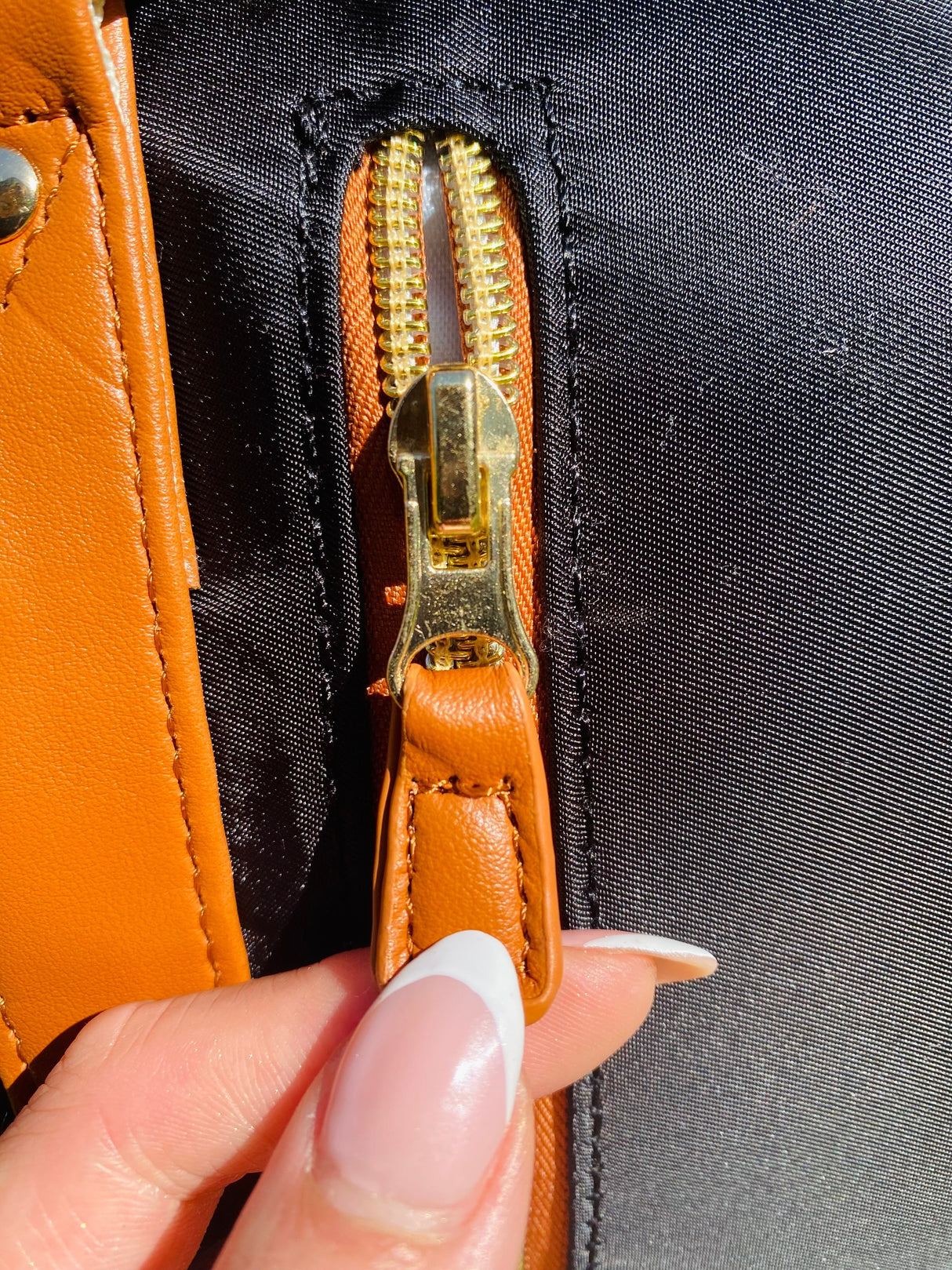 PackMate Faltbare Reisetasche | Leicht, Geräumig & Vielseitig | Perfekt für Reisen & Alltag | In Schwarz, Beige & Rosa erhältlich