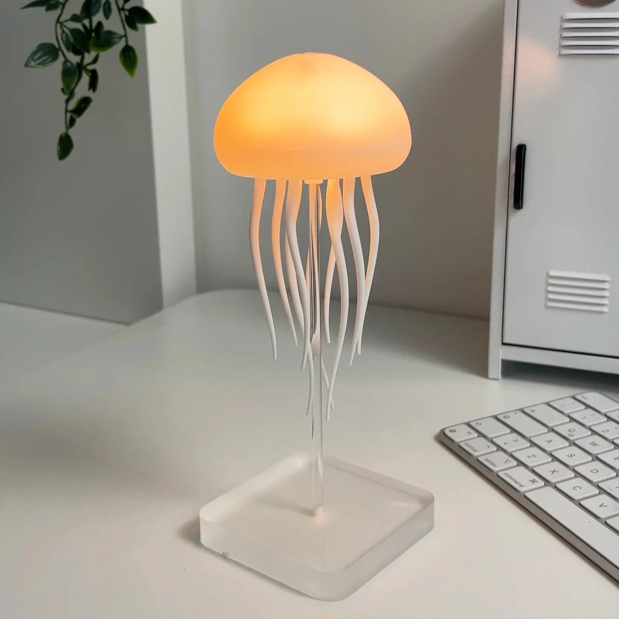 JellyWave LED Quallen Lampe | Tanzende Quallen Stimmungslicht | Dekorative LED Lampe | Unterwasser Atmosphäre