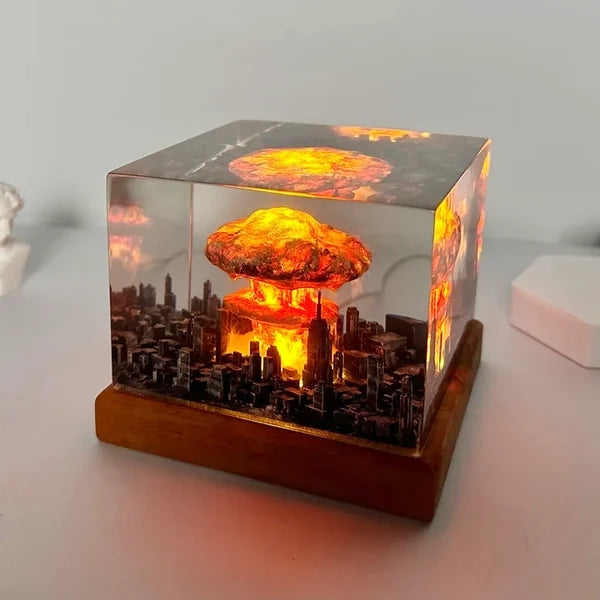 BlastGlow Nuklear Pilzwolken Lampe | Einzigartige Tischlampe | Dekorative Designleuchte für Wohnzimmer & Büro