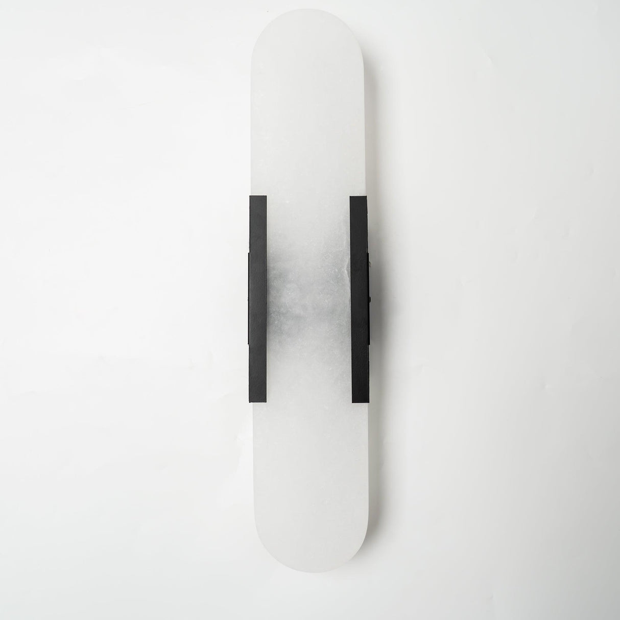 LumaSerene Langgestreckte Alabaster Wandleuchte | Modernes Design | Elegante Beleuchtung | Energieeffizient