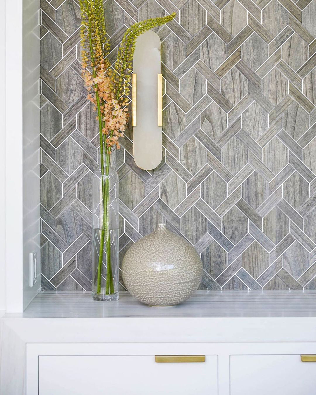 LumaSerene Langgestreckte Alabaster Wandleuchte | Modernes Design | Elegante Beleuchtung | Energieeffizient