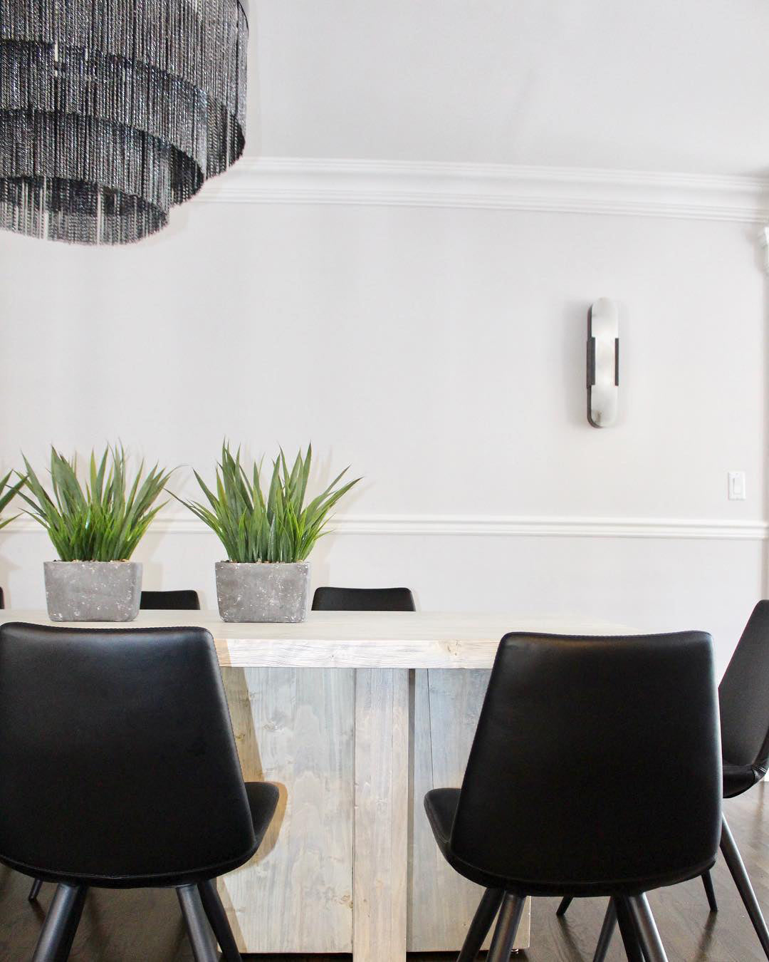 LumaSerene Langgestreckte Alabaster Wandleuchte | Modernes Design | Elegante Beleuchtung | Energieeffizient