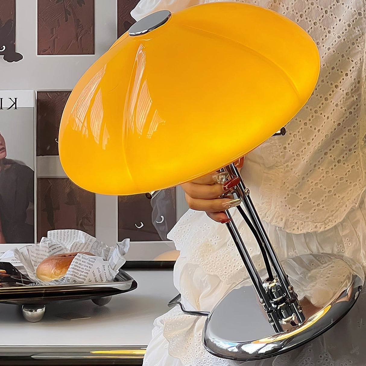 LumiDome Pilz-Tischlampe | Bauhaus Design Tischleuchte | Dekorative Beleuchtung | Stilvolle Nachttischlampe
