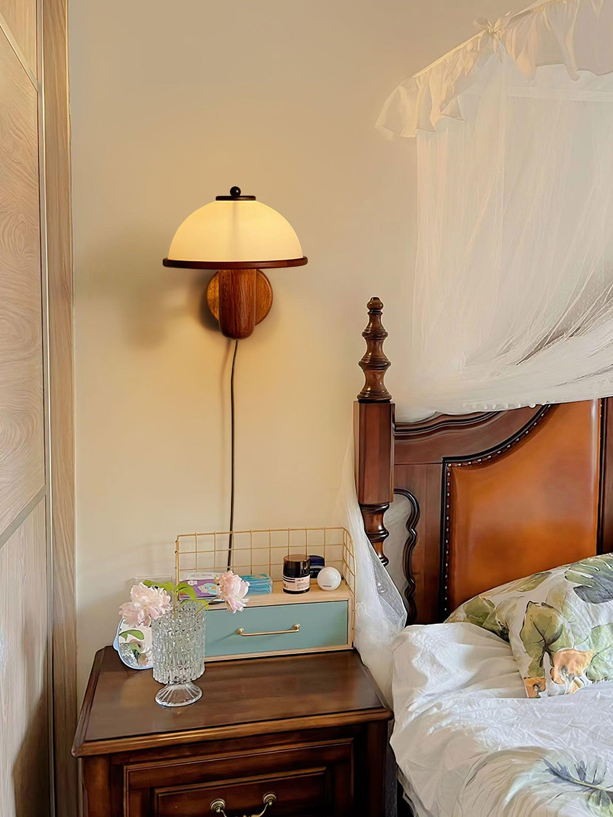 AetherWood Pilz Holz Wandleuchte | Handgefertigt | Rustikales Design | Wandbeleuchtung für Wohnzimmer & Schlafzimmer