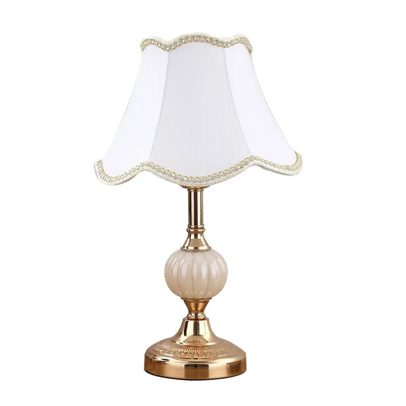 NordicVintage Tischlampe im nordischen Vintage-Stil | Retro Design | Stimmungslicht für Zuhause