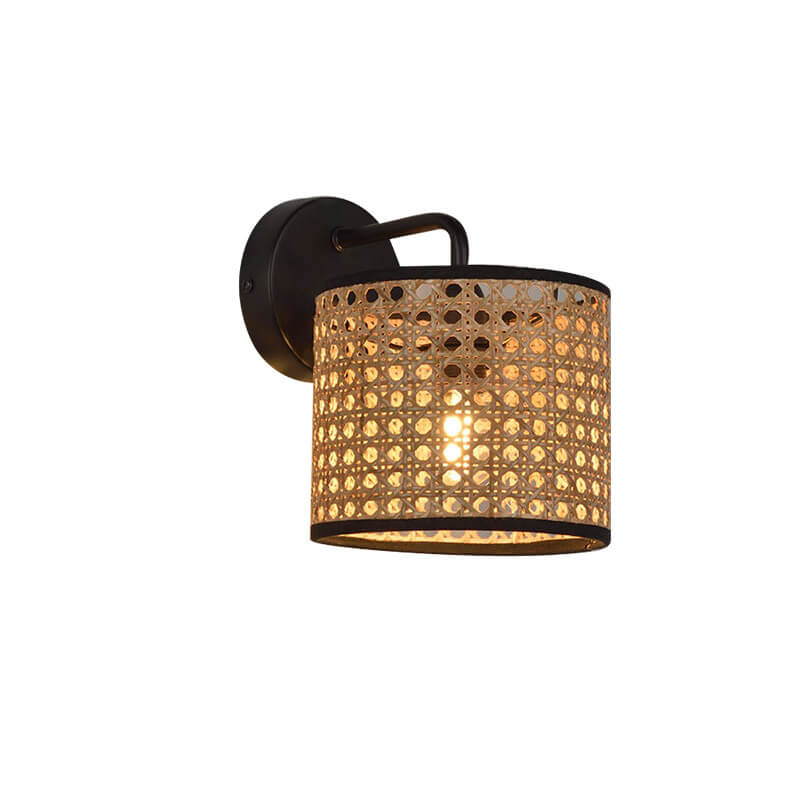 Ravelle Rattan Wandlampe | Modernes Webdesign | Trommelform | Stimmungsvolle Beleuchtung für Zuhause
