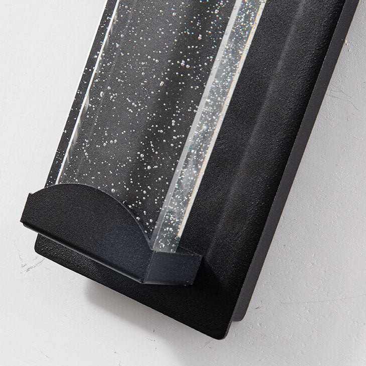 CrystalGuard – Outdoor LED Wandleuchte | Wasserdicht & Induktion | Modernes Design