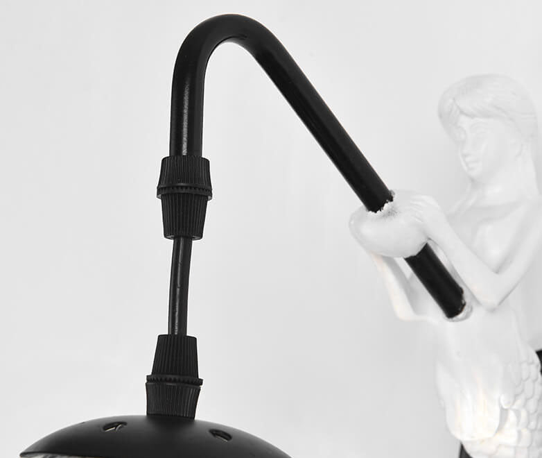 MermaidGlow Vintage Wandleuchte | Rustikale Wandlampe mit Kugelglas | Einzigartiges Dekolicht