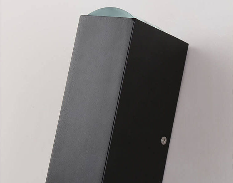 AquaLuxe LED Außenwandleuchte | Wasserdicht & Modernes Design | Rechteckige Außenlampe für Haus & Garten