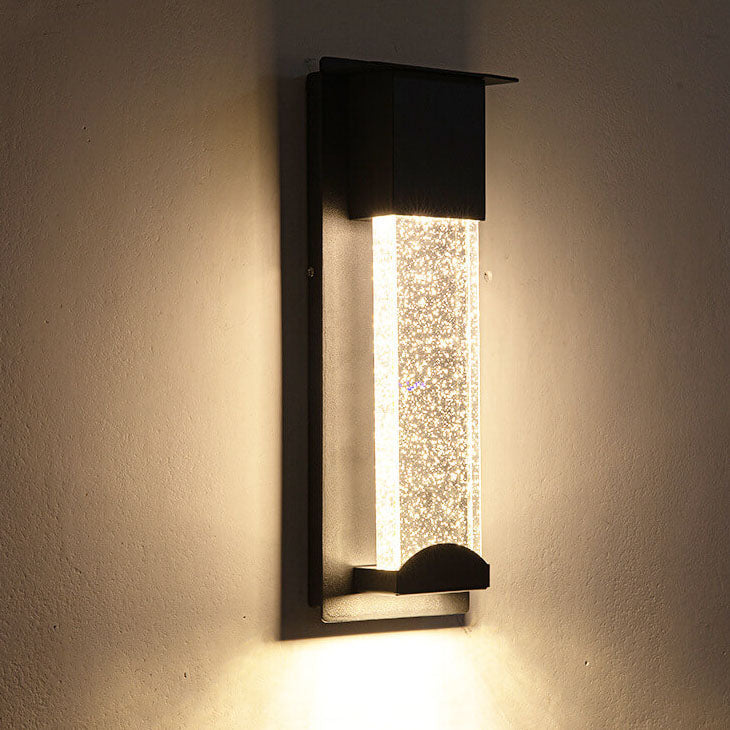 CrystalGuard – Outdoor LED Wandleuchte | Wasserdicht & Induktion | Modernes Design