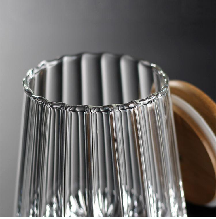 CharmWave Glas-Aufbewahrungsbehälter mit Deckel | Wellendesign | Luftdicht & Stilvoll