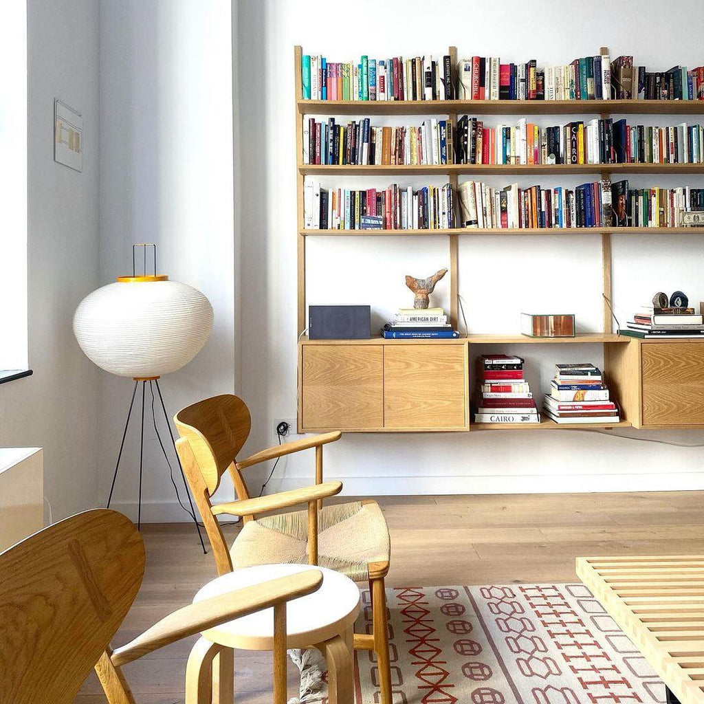 SereniLum Reispapier Stehlampe | Minimalistisches Design | Warmweißes LED-Licht | Nachhaltige Deko für Zuhause