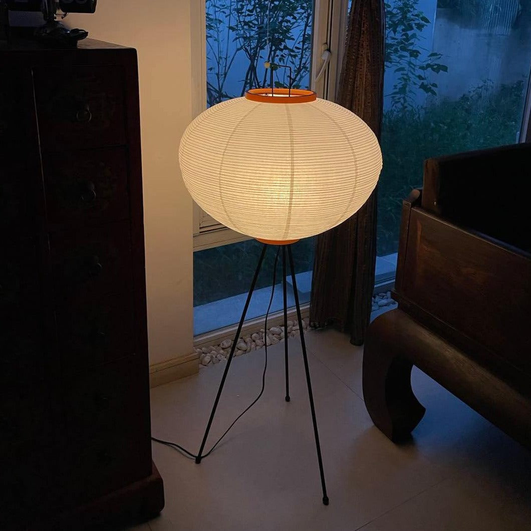 SereniLum Reispapier Stehlampe | Minimalistisches Design | Warmweißes LED-Licht | Nachhaltige Deko für Zuhause