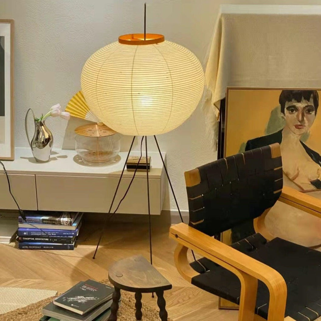 SereniLum Reispapier Stehlampe | Minimalistisches Design | Warmweißes LED-Licht | Nachhaltige Deko für Zuhause