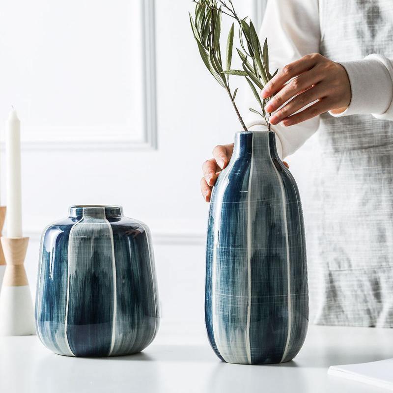 RoyaleForm Akzentvase | Luxuriöse Keramik-Deko | Stilvolle Eleganz für Ihr Zuhause