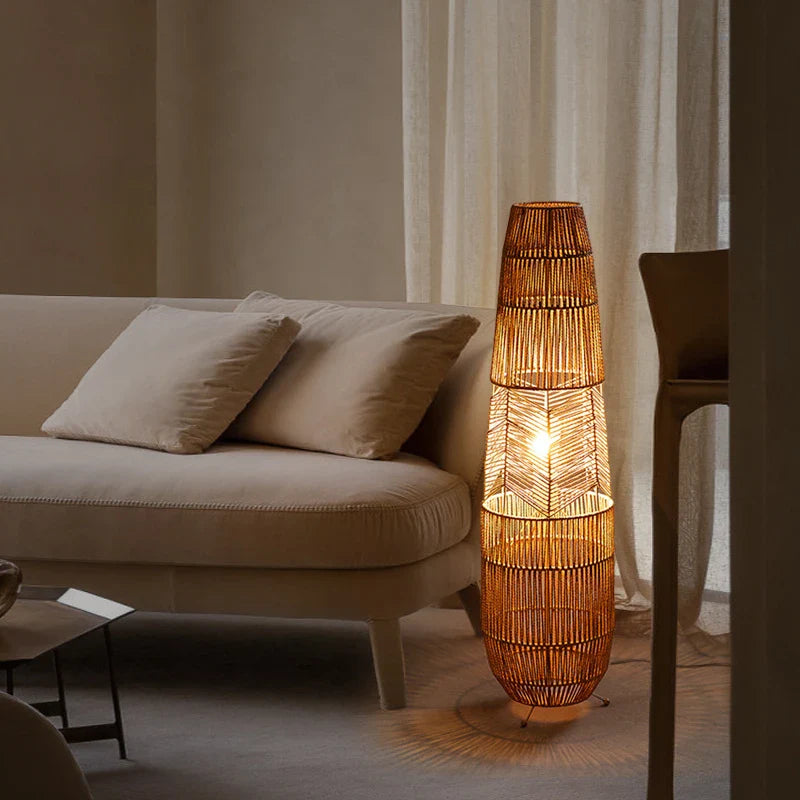 LignaWave Stehlampe & Tischlampe | Modernes Holzdesign | Elegante Wohnraumbeleuchtung