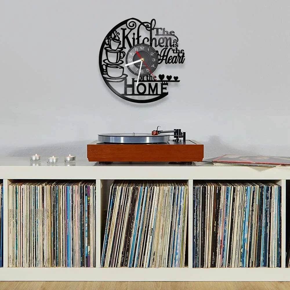 VinylTime Schallplatten Wanduhr | Modernes Design | Geräuschloser Zeitmesser für Küchen & Wohnzimmer | Stilvolle Dekoration